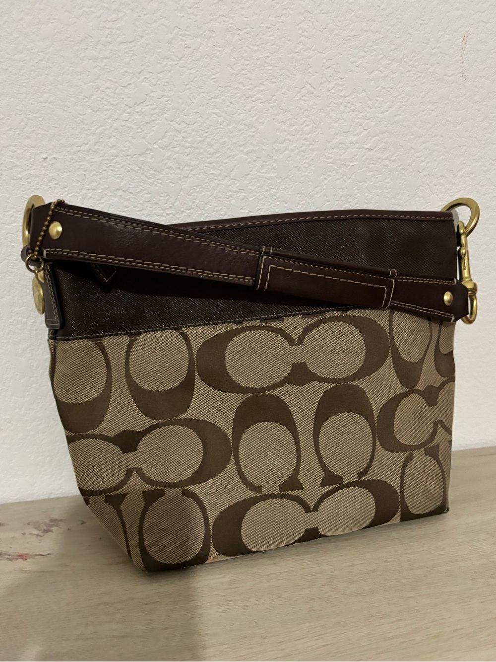 Vintage 2007 Coach Brown/Tan Signature Canvas Shoulder Bag